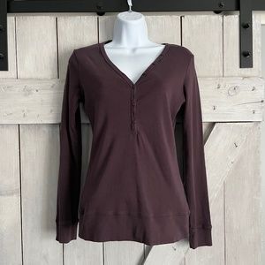 VS Tee Shop v-neck Henley